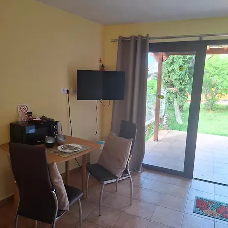 Wonderland Tierra Fertil Gigantes